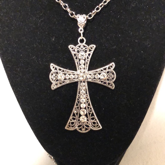 - Filigree Cross - Picture 2 of 9